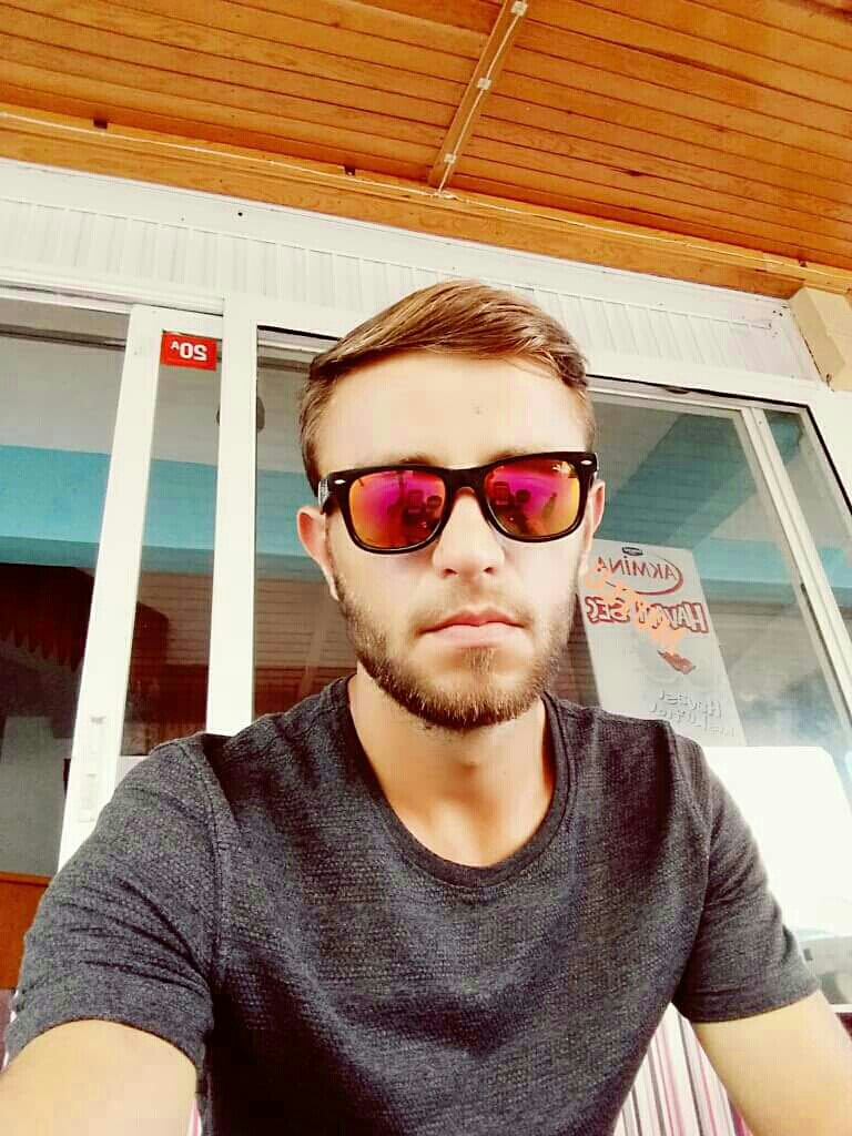 Hüseyin