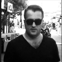 Özgür