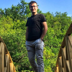 Özgür