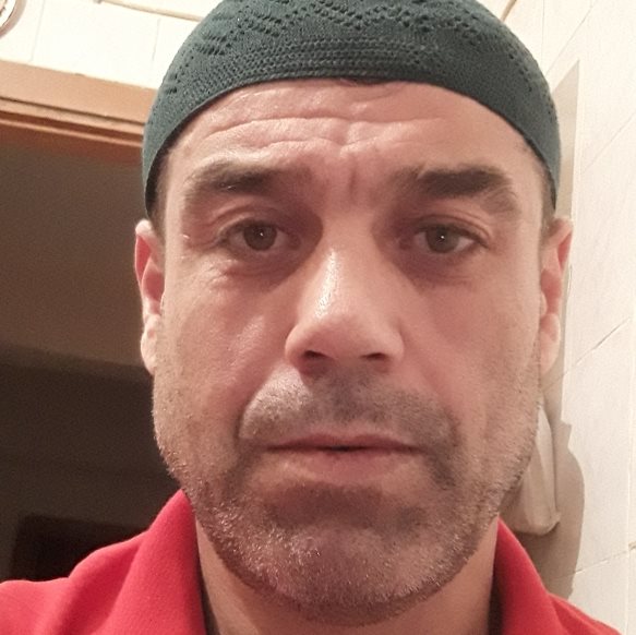 Ali