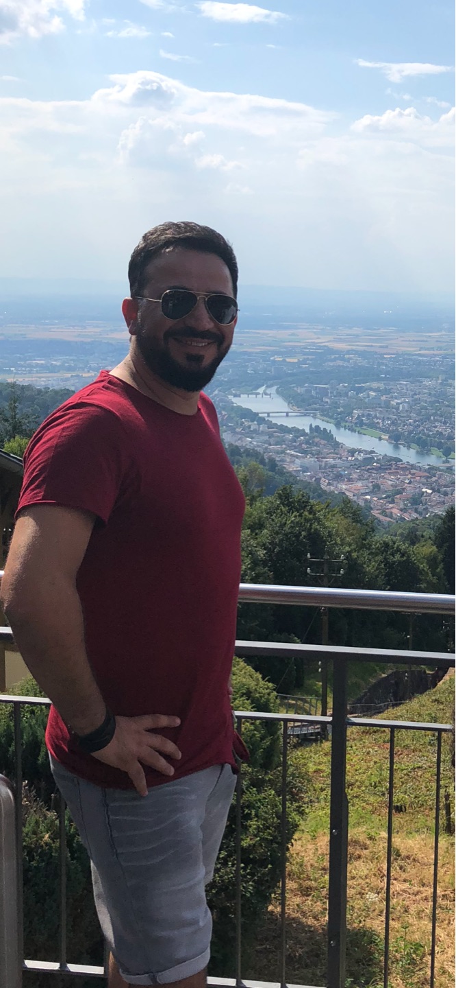Ali