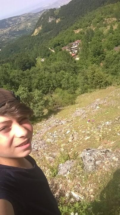Özgür