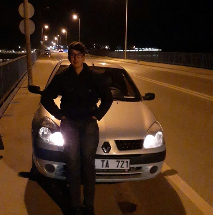 Ali