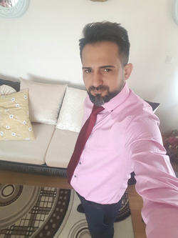 Ali