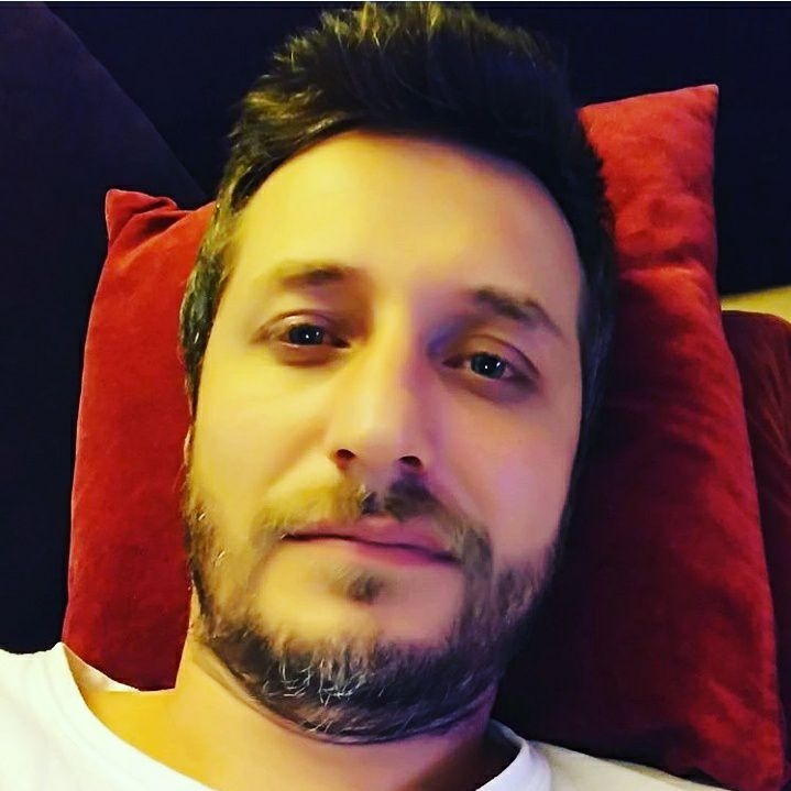 Enis