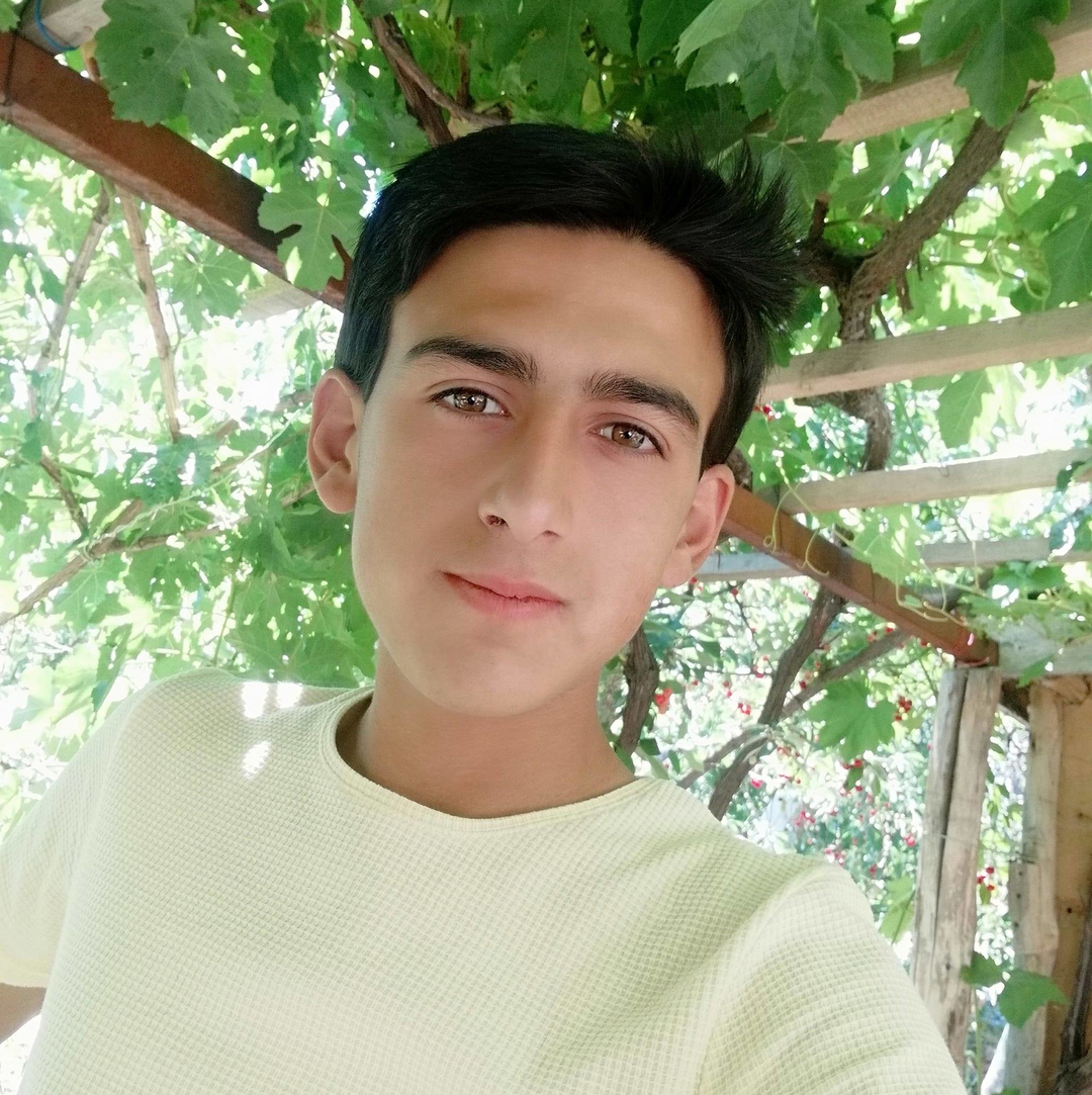 Hüseyin