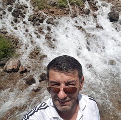 Hüseyin