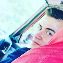 Sezer
