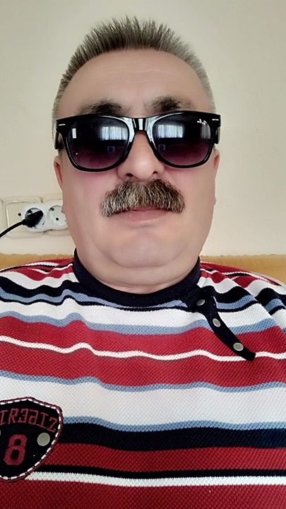 Özer