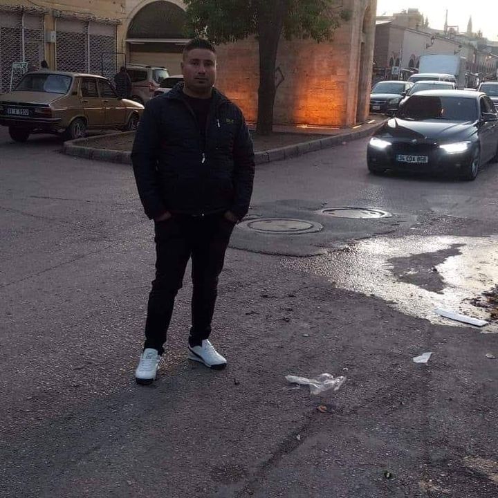Adil