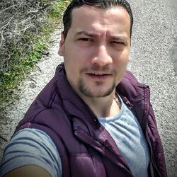 Hüseyin