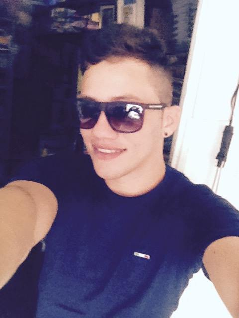 Junior