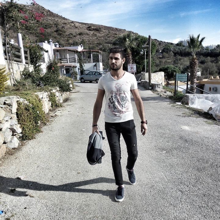 Akın
