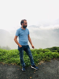 Özgür