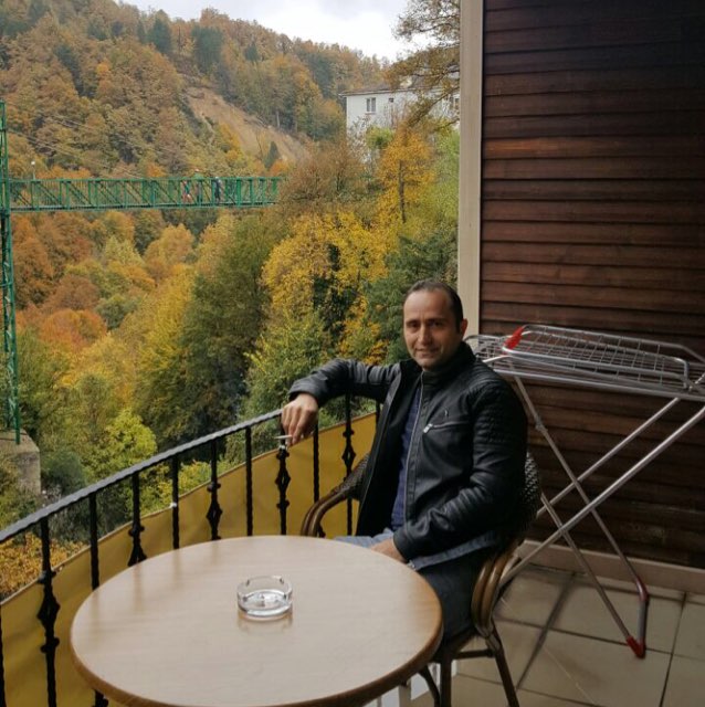 Özgür