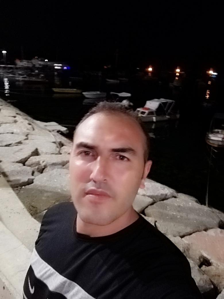 Ali