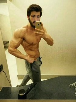 Özgür