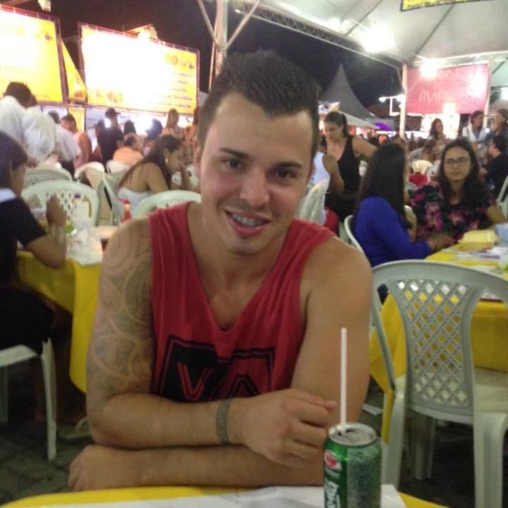 Junior