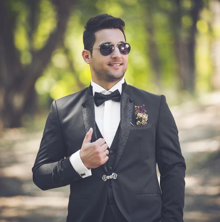 Adil