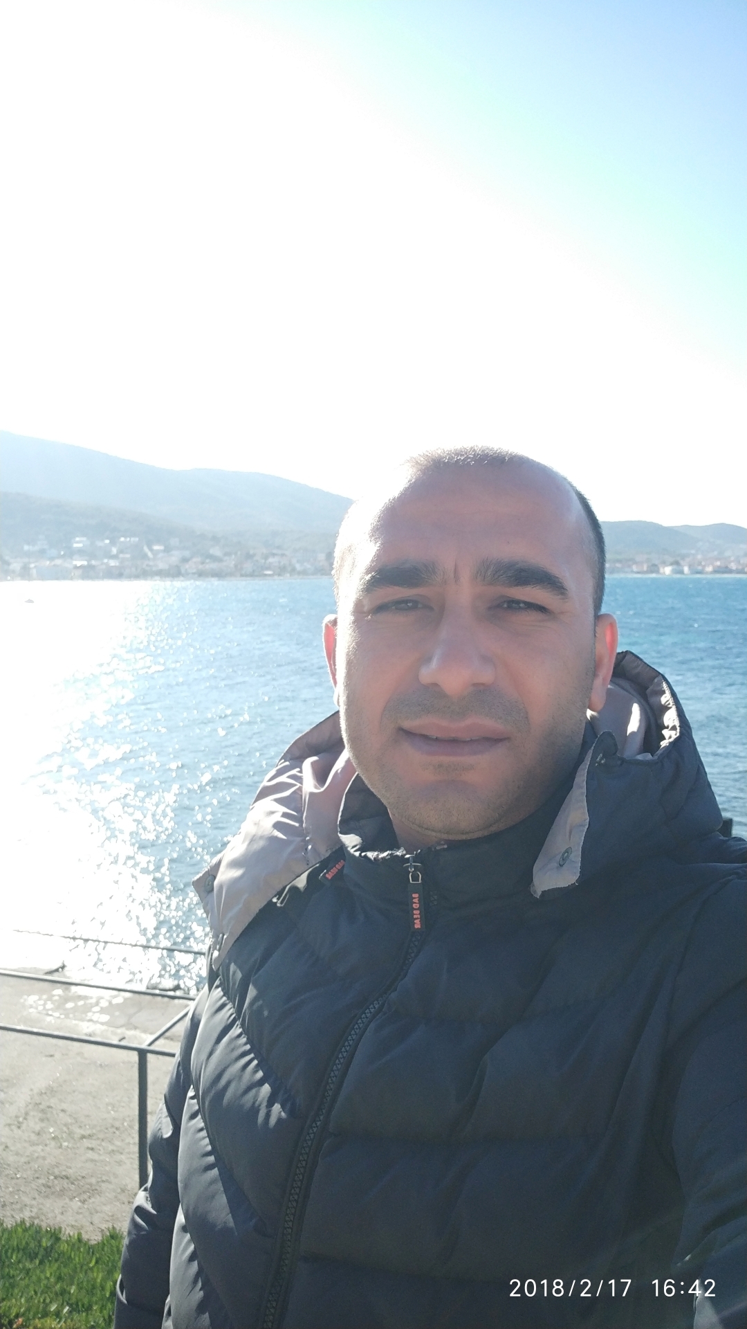 Özgür