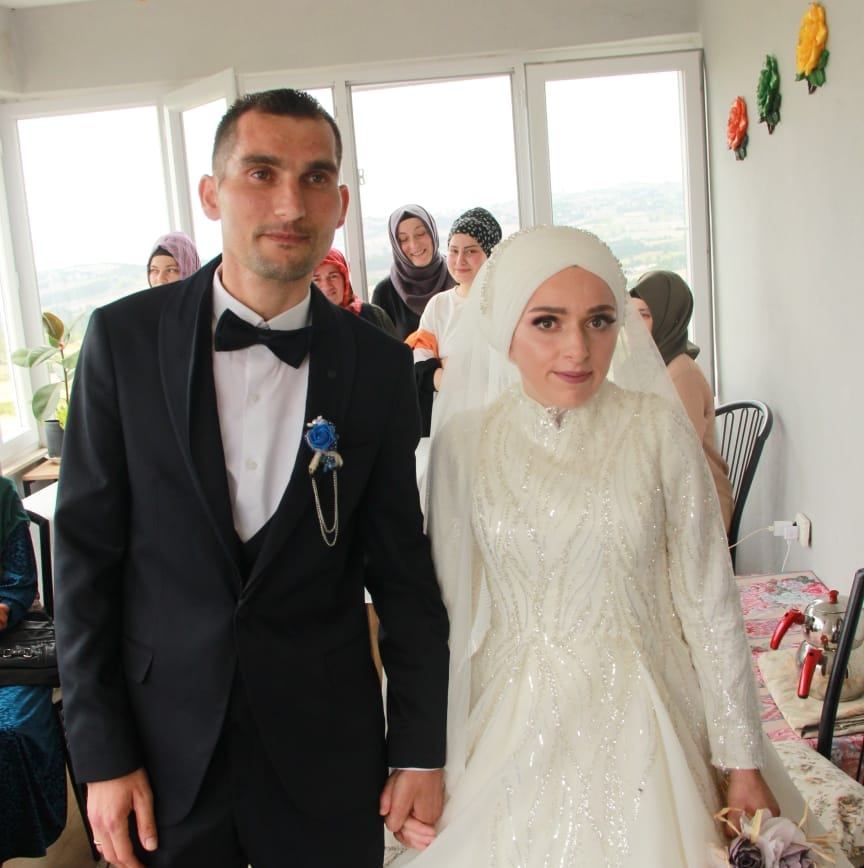 Öznur