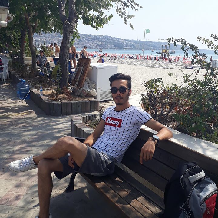Akif