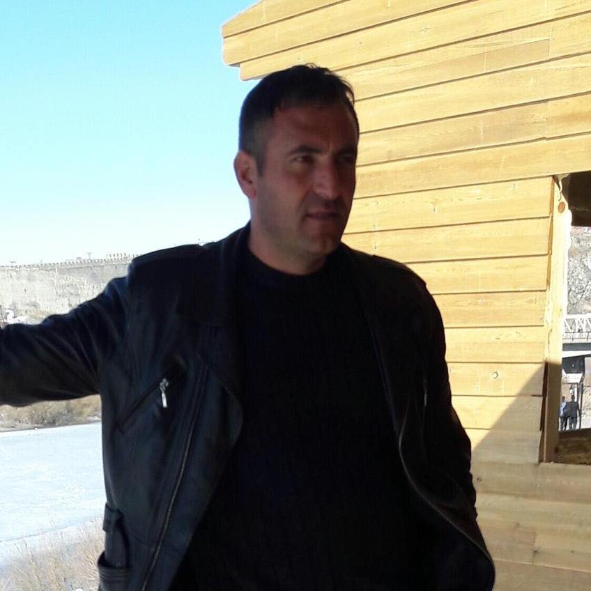 Özgür