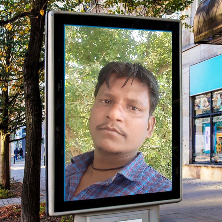 Mo