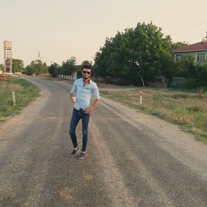 Ulaş