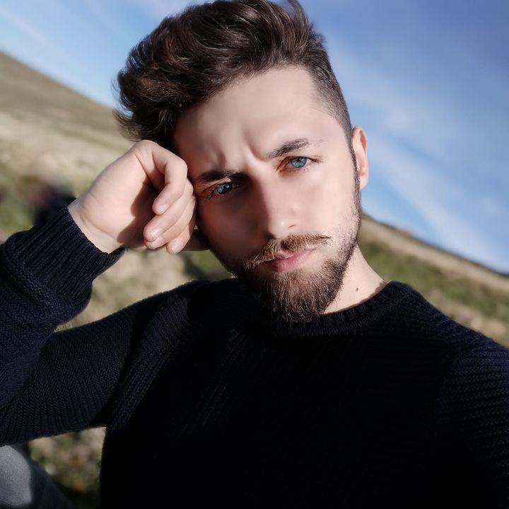 Nhtyhsjsk