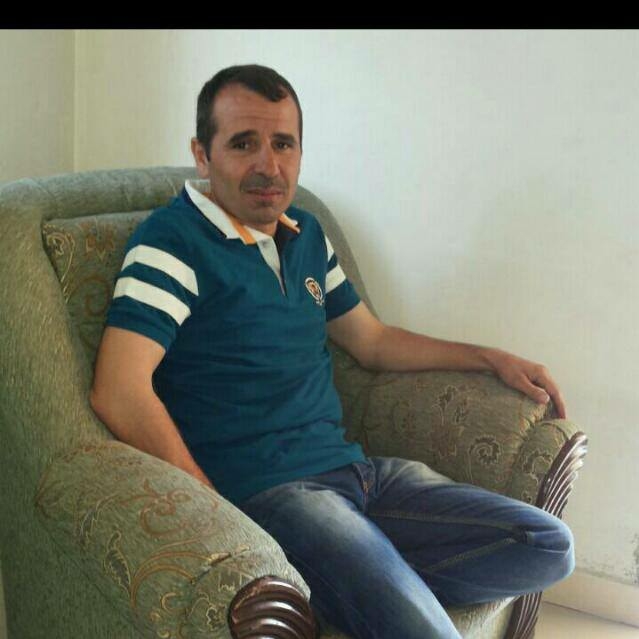 مصطفى