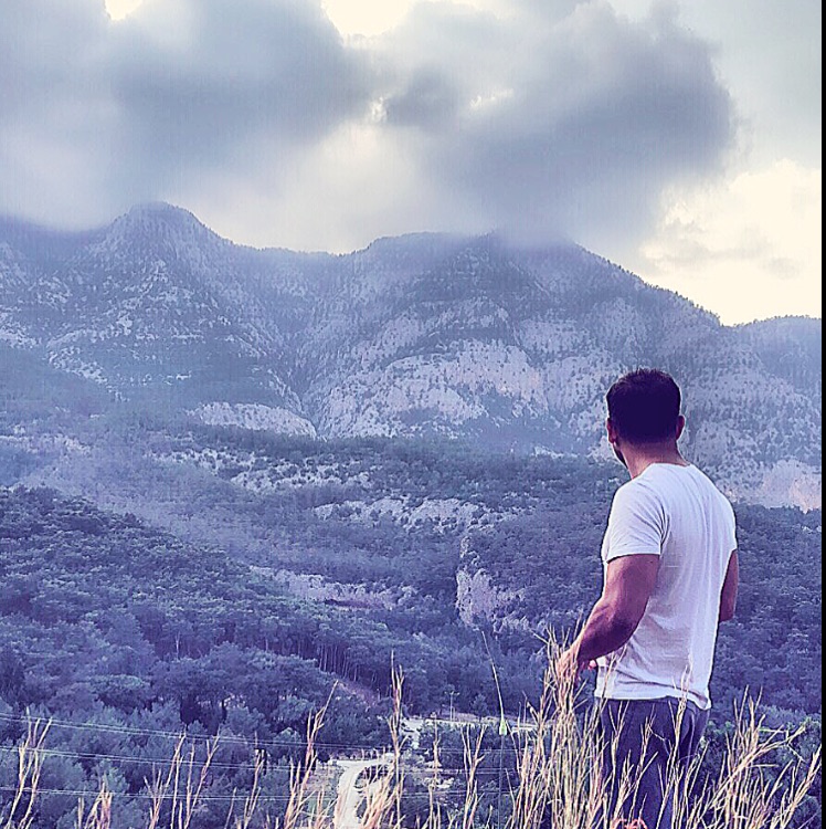 Hüseyin