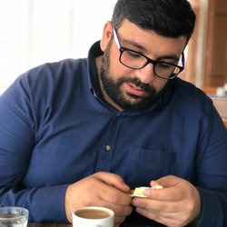 Özgür