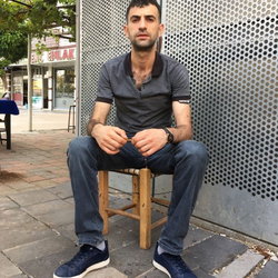 Özgür