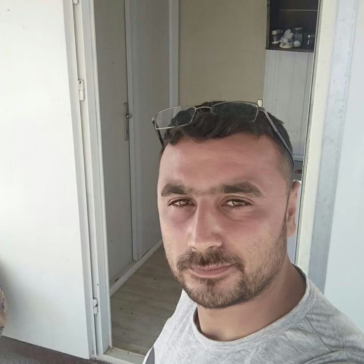 Ali