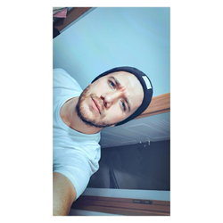 Hüseyin