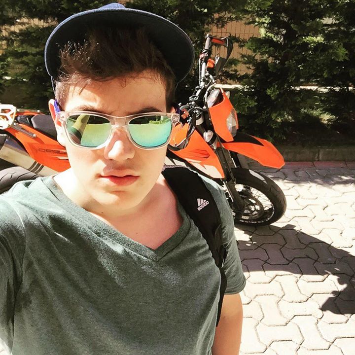 Ugur