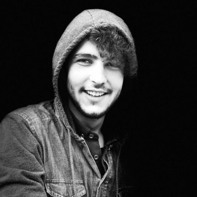 Özgür