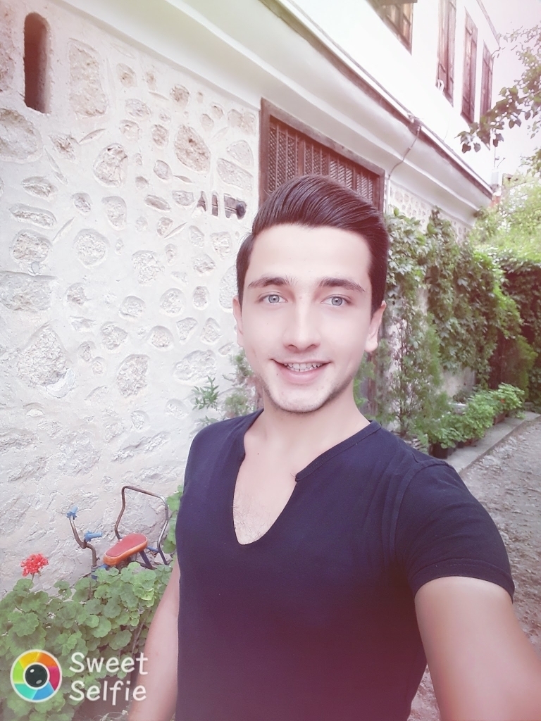 Hüseyin