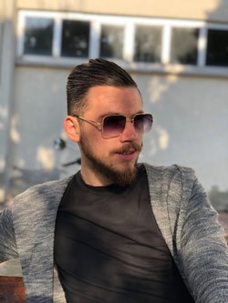 Cüneyt