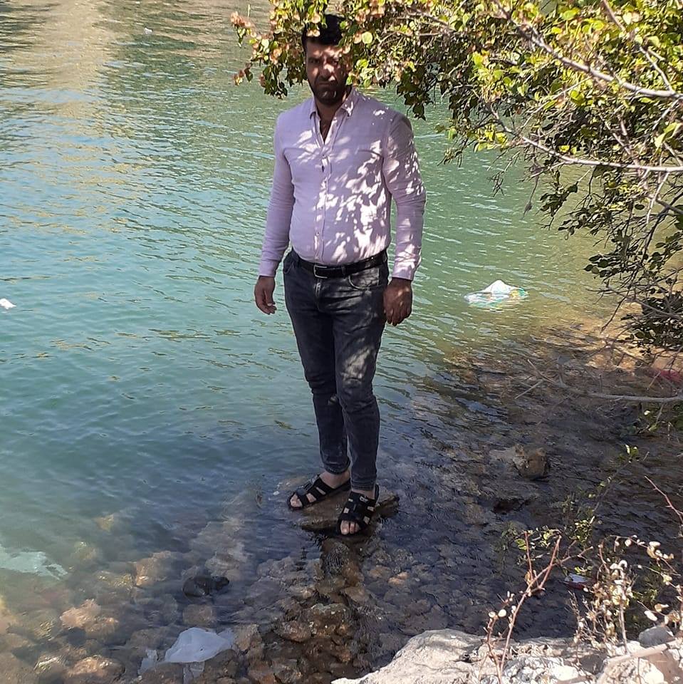 Ali