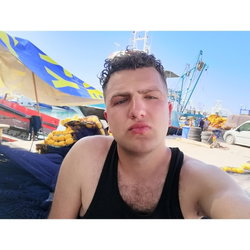 Enis