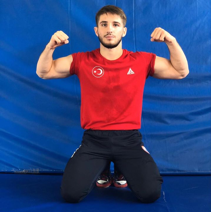 Apti