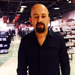 Özgür