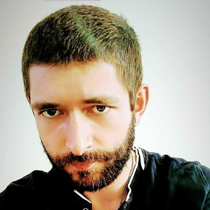 Özgür