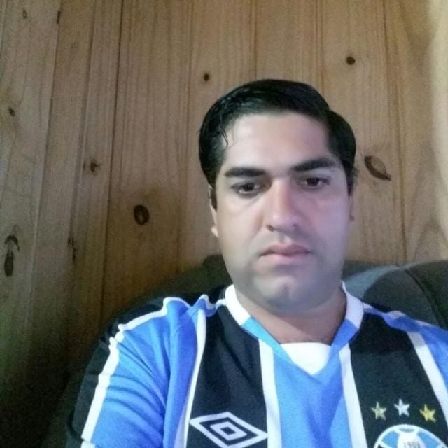 Valdir