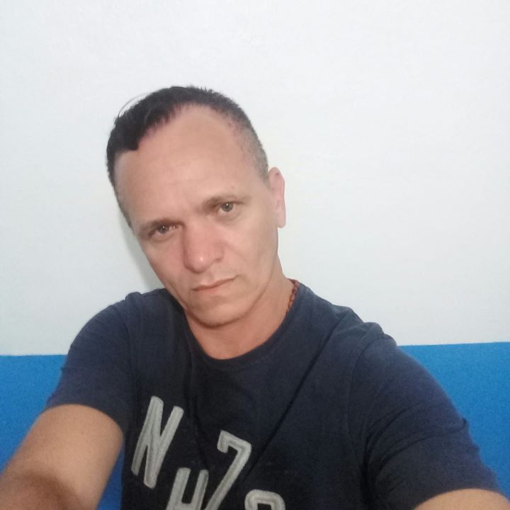 Carlos