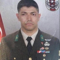 Eşref