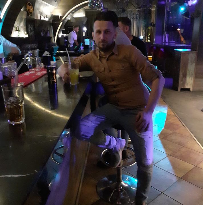 Ali