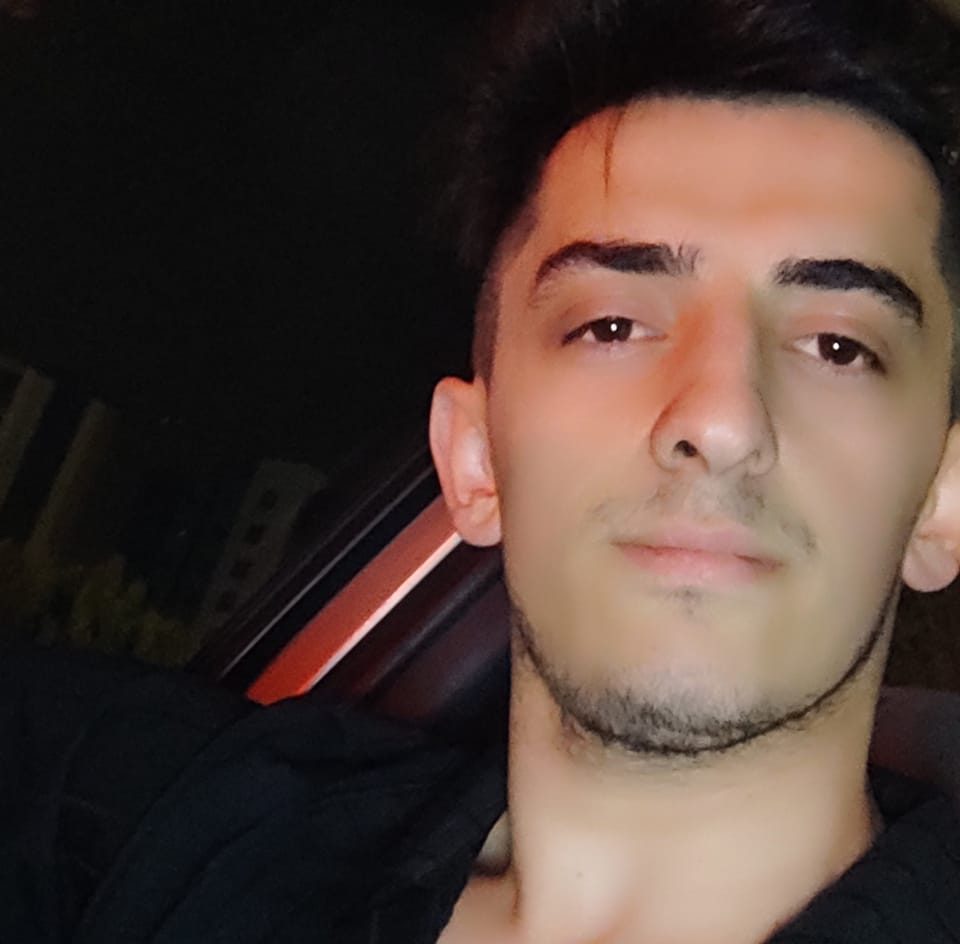 Ali